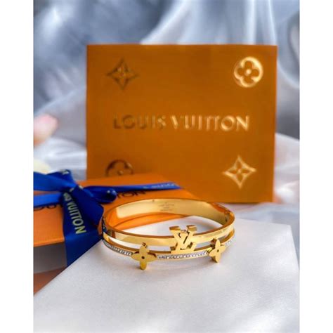 กําไลlouis vuitton